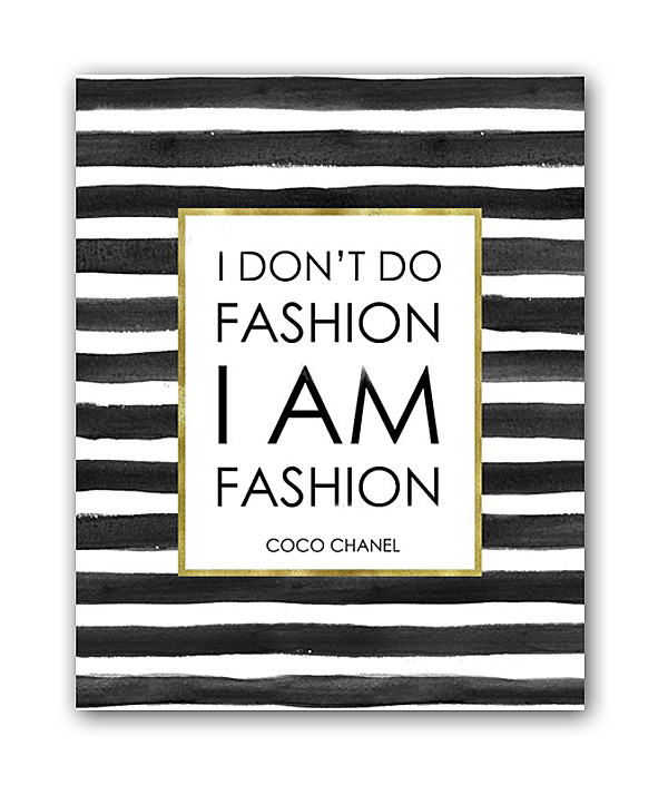 Постер I am fashion А3 Постер I am fashion А3Постеры<br>К декору детской комнаты необходимо подходить <br>с не меньшей ответственностью, чем к интерьеру <br>своей гостиной. Украшайте детские комнаты <br>познавательными и добрыми, весёлыми и уютными <br>постерами, они порадуют ребят и родителей, <br>создадут необычайную атмосферу в доме. <br>Дети всегда проявляют искренний интерес <br>к настенным постерам — глядя на них, постоянно <br>придумывают различные истории, проявляют <br>свою фантазию. При выборе постера обязательно <br>надо обратить внимание и на увлечения ребёнка. <br>Большое разнообразие постеров для детских <br>комнат в нашем интернет-магазине позволит <br>вам без труда подобрать подходящий сюжет <br>и цветовую гамму. Вы сможете найти много <br>познавательных постеров с алфавитом, разнообразными <br>надписями и узорами, представителями флоры <br>и фауны, персонажами любимых сказок и мультиков. <br>Купите детский постер в нашем интернет-магазине, <br>он обязательно добавит хорошего настроения <br>вашему малышу! Размер А3 (297x420 мм). Рамки белого, <br>черного, серебряного, золотого цветов. Выбирайте!<br><br>Цвет: Черно-белый<br>Материал: Бумага<br>Вес кг: 0,4<br>Длина см: 40<br>Ширина см: 30