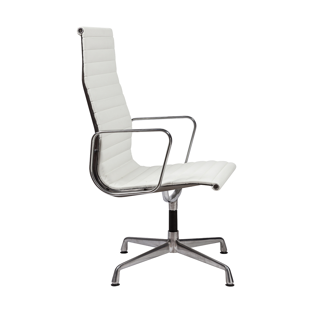 Кресло Office Chair Белая Кожа Кресло Office Chair Белая Кожа