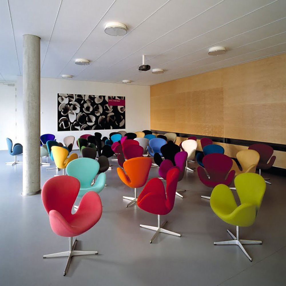 Кресло Swan Chair Фиолетовая Шерсть Кресло Swan Chair Фиолетовая Шерсть