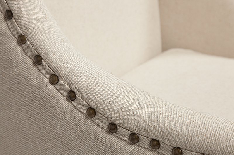 Кресло Nailhead Fabric Armchair Белый Лен Кресло Nailhead Fabric Armchair Белый Лен