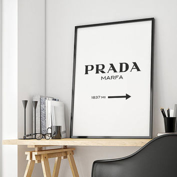 Постер Prada Marfa А4 Постер Prada Marfa А4
