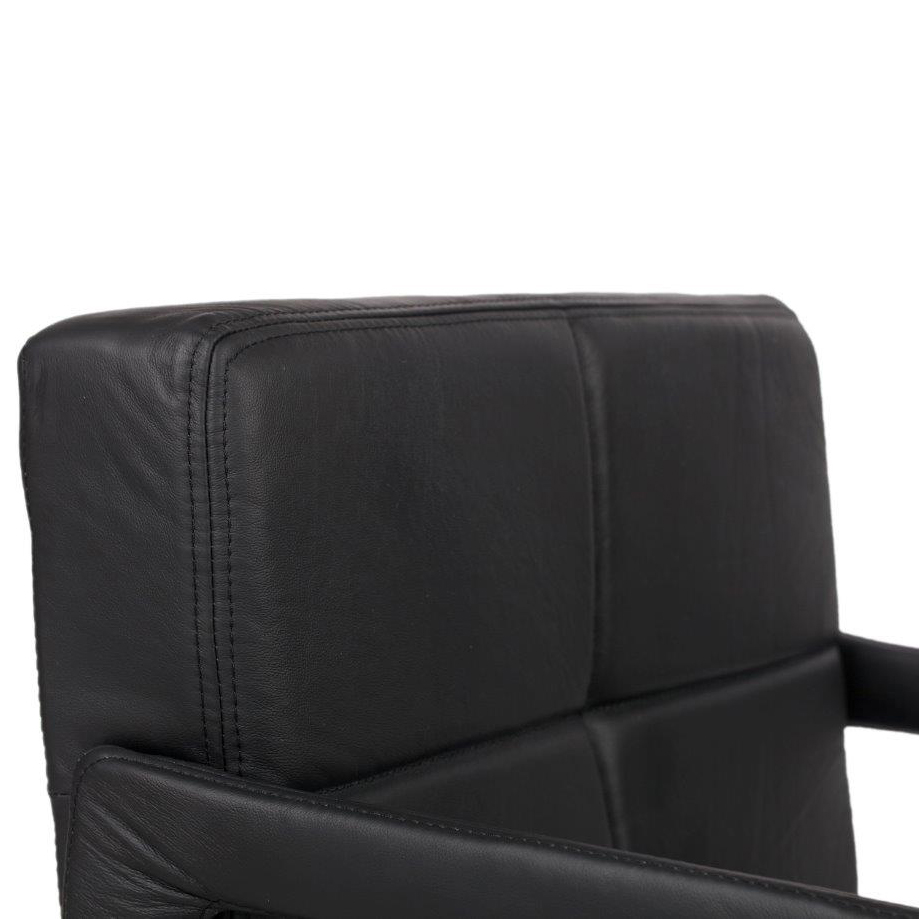 Кресло Aster Chair Черная Кожа Класса Премиум Кресло Aster Chair Черная Кожа Класса Премиум