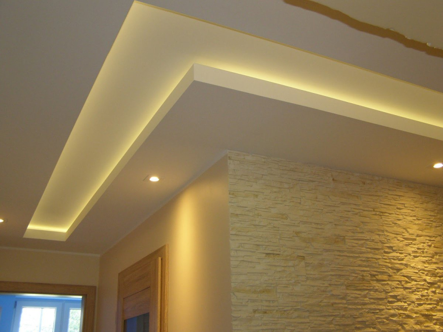 tipy podsvetki v prihozhuyu varianty